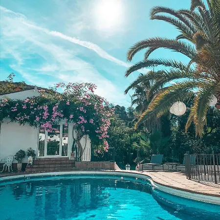 Jardines De La Reina Boutique Bed & Breakfast Marbella