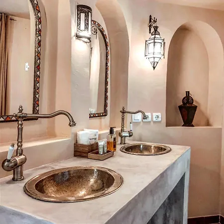 Bed & Breakfast Jardines De La Reina Boutique 3*
