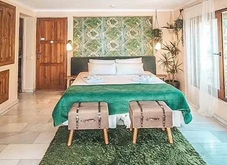 Bed & Breakfast Jardines De La Reina Boutique Marbella